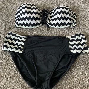 Seafolly bikini size is 10